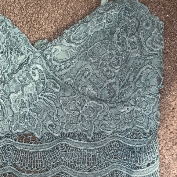 Lace Kendall and Kylie corset fastened crop top - Picture 2 of 6